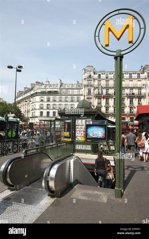 escort girl montparnasse|Escort de Paris près du métro Montparnasse